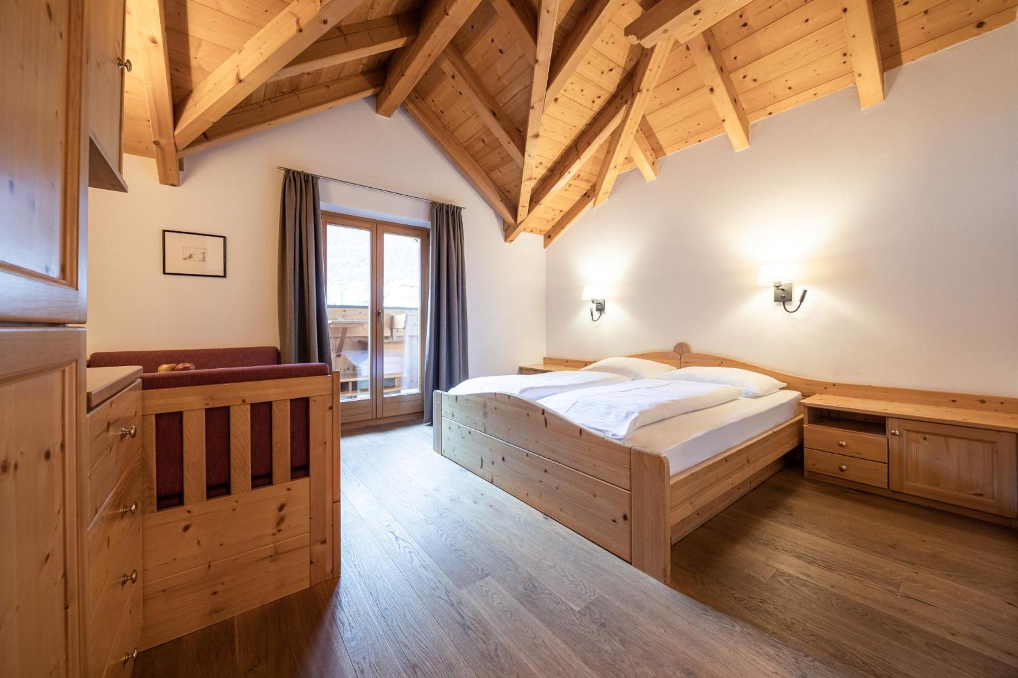 Double Room Mountain View